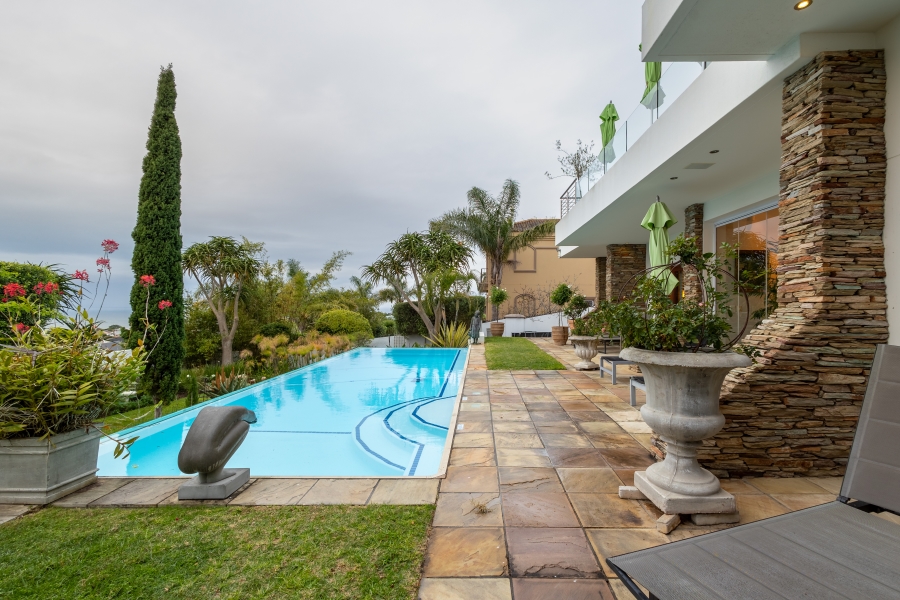 6 Bedroom Property for Sale in Cutty Sark Western Cape